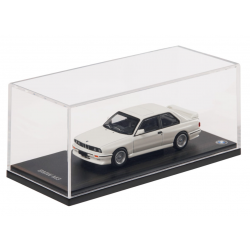 BMW MINIATURA M3 E30 1:64